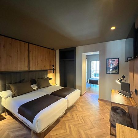 Yomo Petit Paris Hotel Encamp Luaran gambar