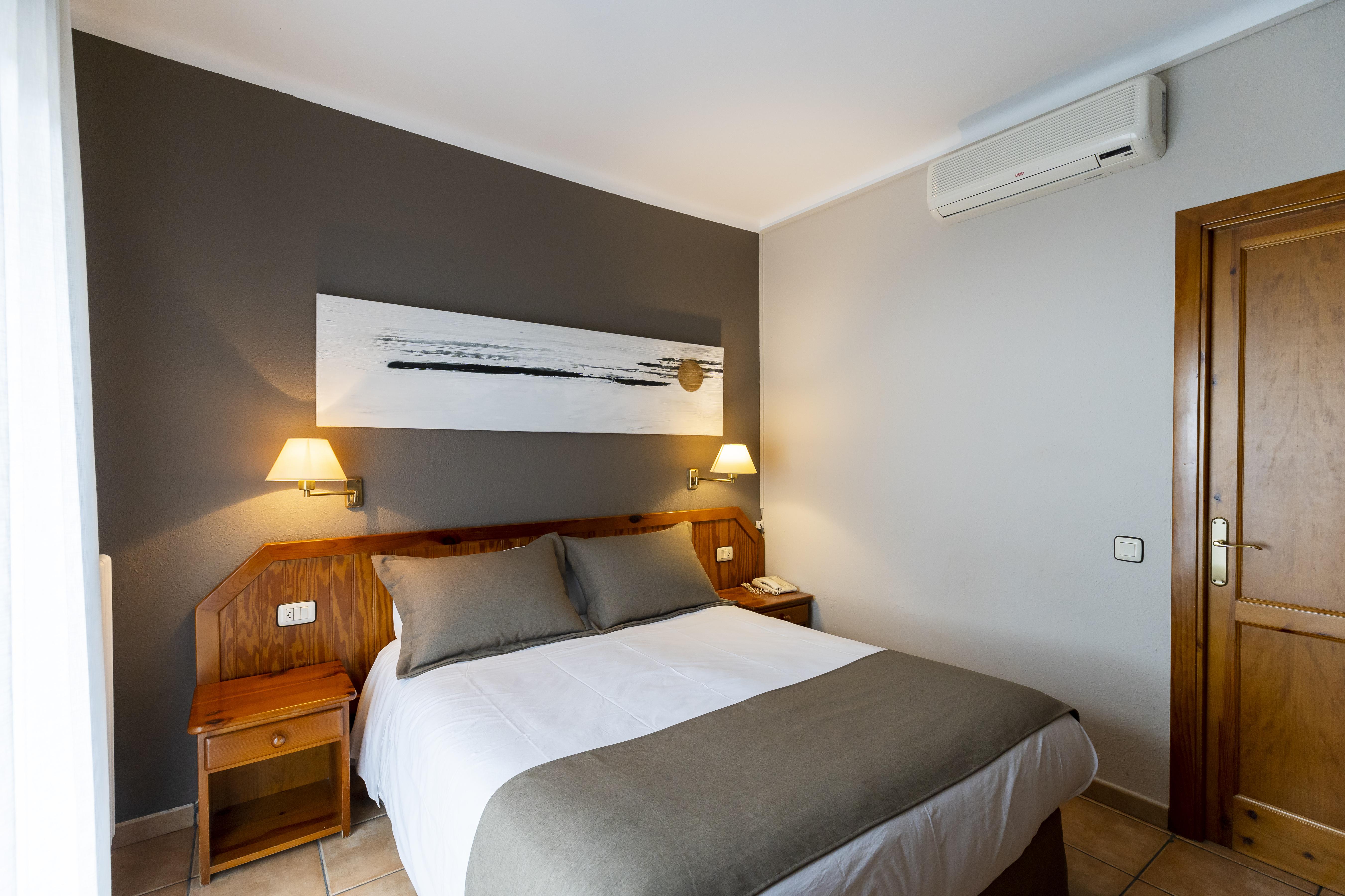 Yomo Petit Paris Hotel Encamp Luaran gambar