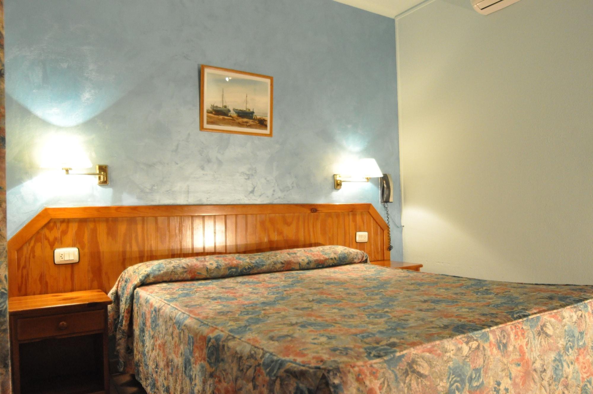 Yomo Petit Paris Hotel Encamp Luaran gambar