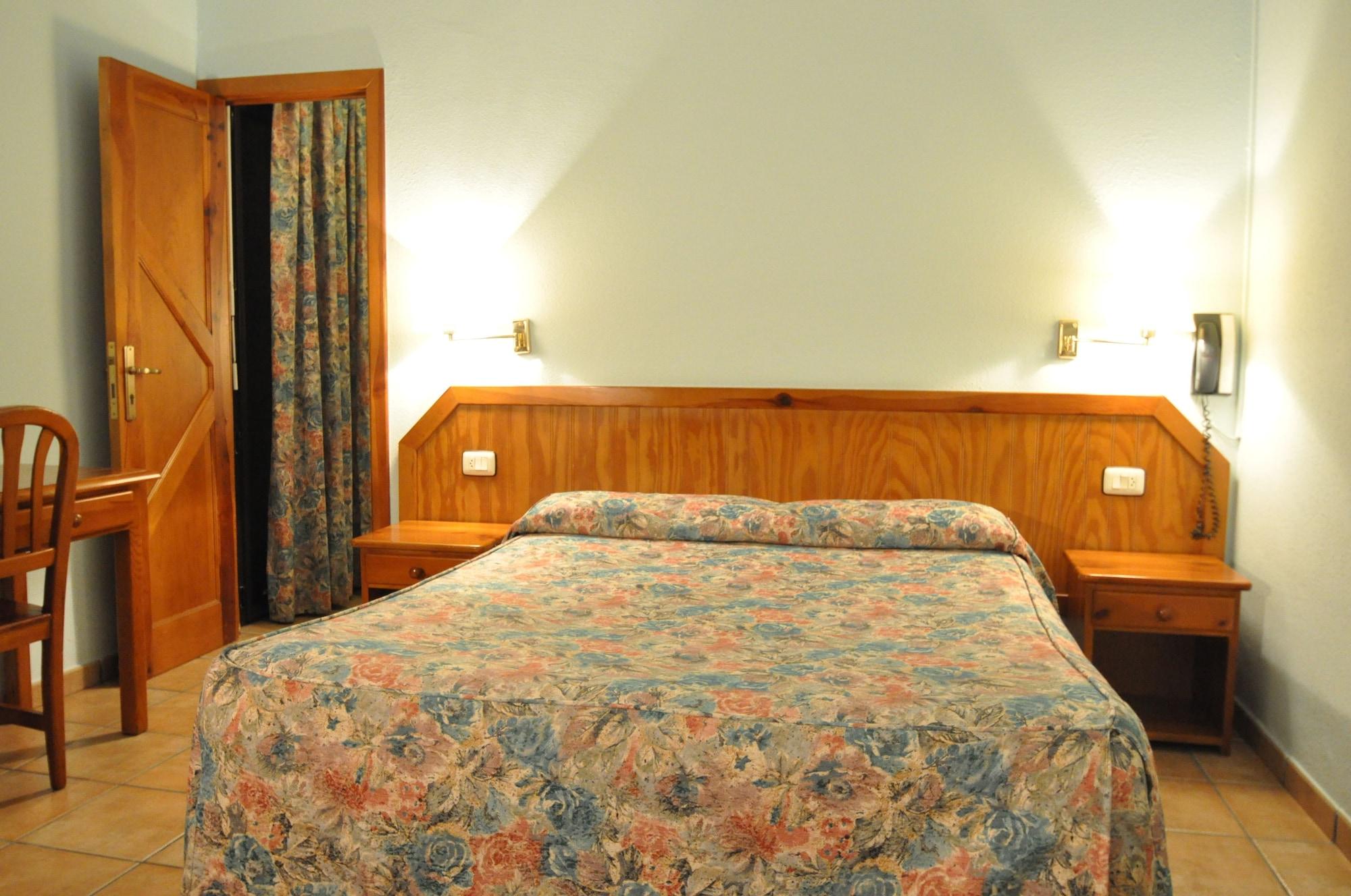 Yomo Petit Paris Hotel Encamp Luaran gambar