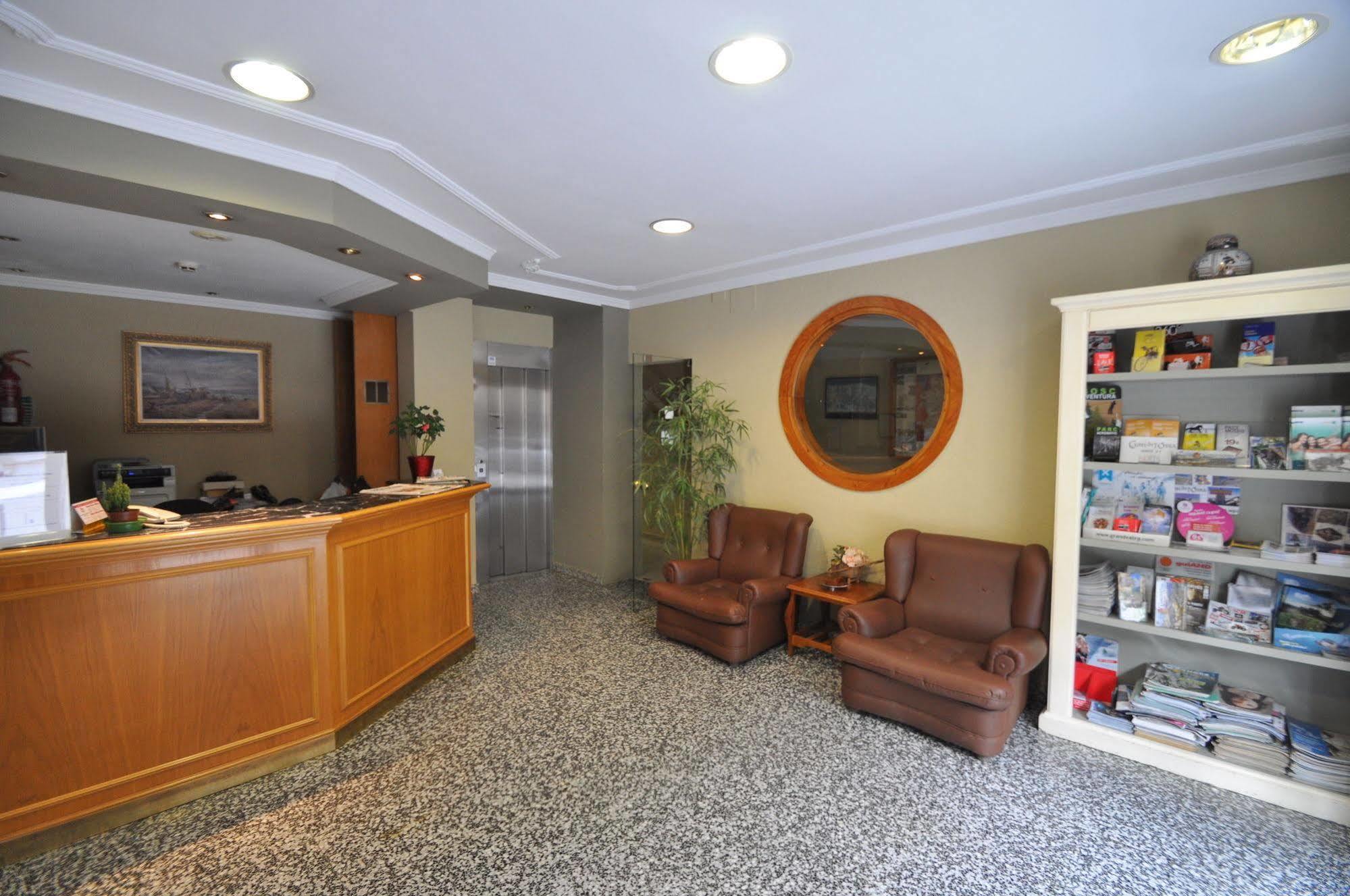 Yomo Petit Paris Hotel Encamp Luaran gambar