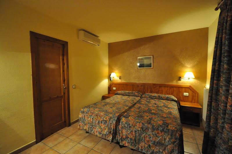 Yomo Petit Paris Hotel Encamp Luaran gambar